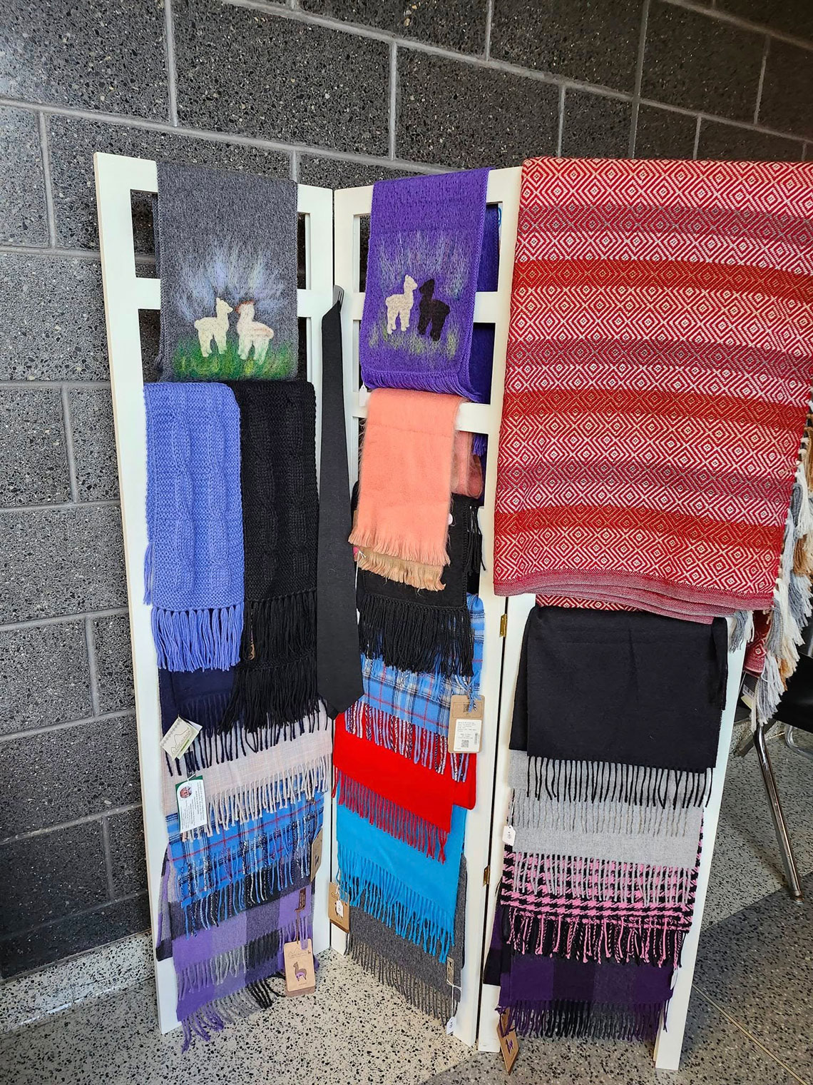 alpaca scarves in store